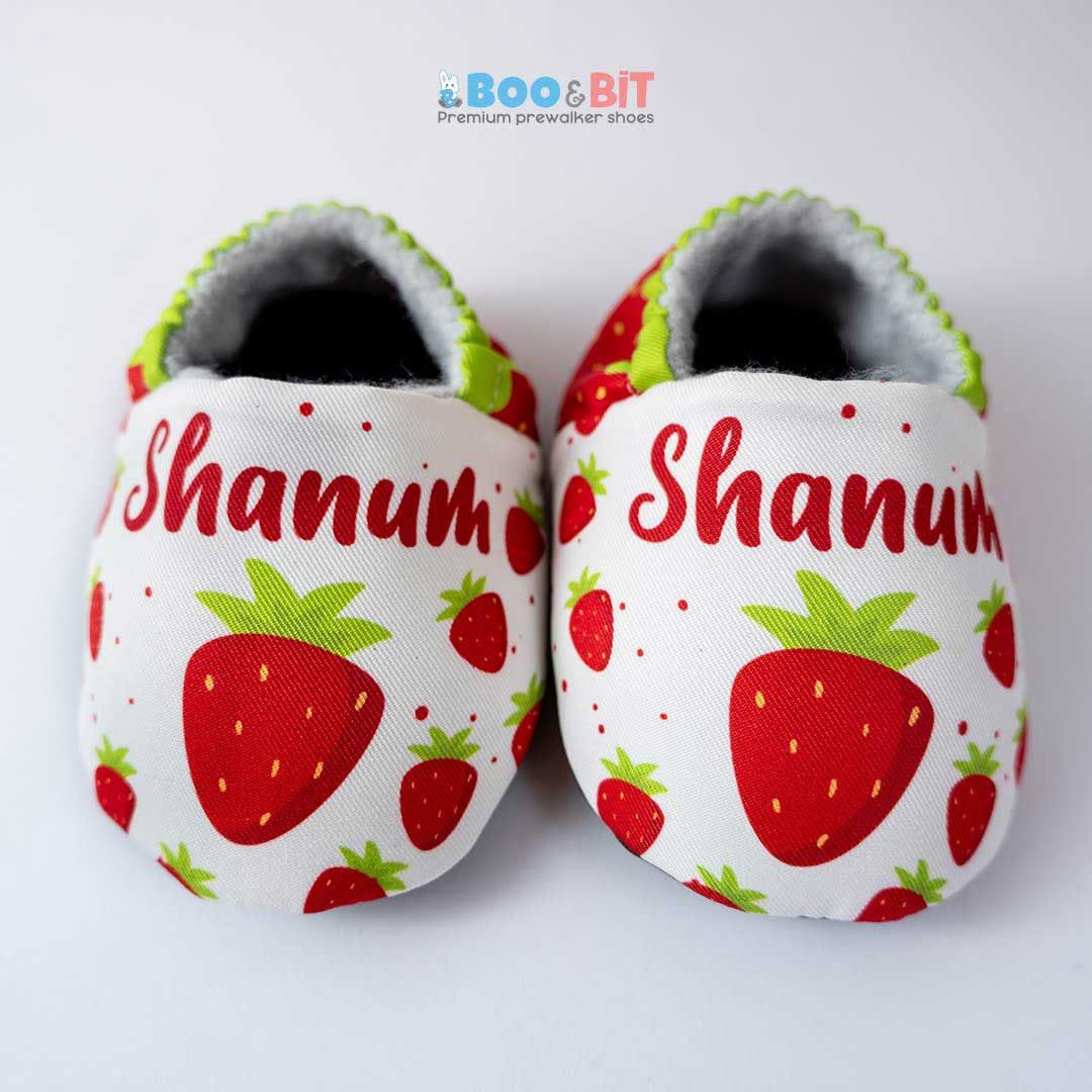 Boo and Bit Strawberry Size 10.5CM - 2