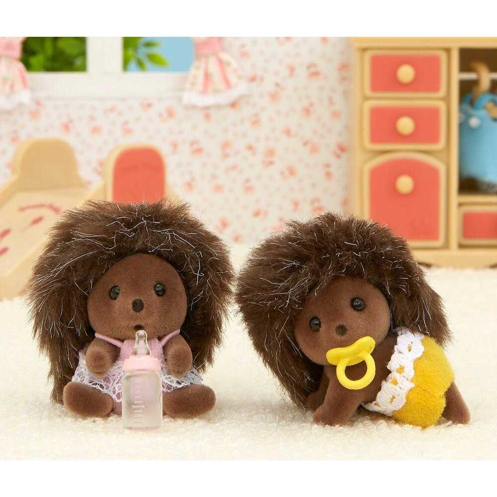 Sylvanian Families Mainan Koleksi Hedgehog Twins - 2