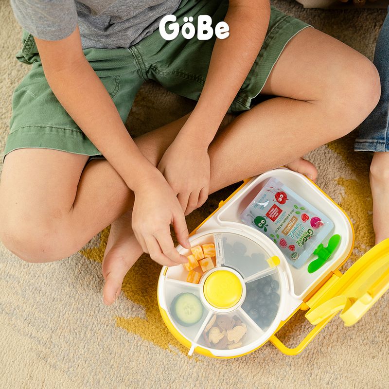Gobe Kids Lunchbox with Snack Spinner Sage Green