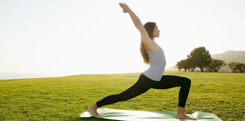 6 Posisi Yoga yang Mudah untuk Pemula