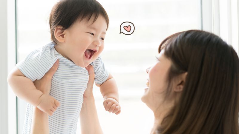 5 Cara Membuat Bayi Bahagia, Sederhana!