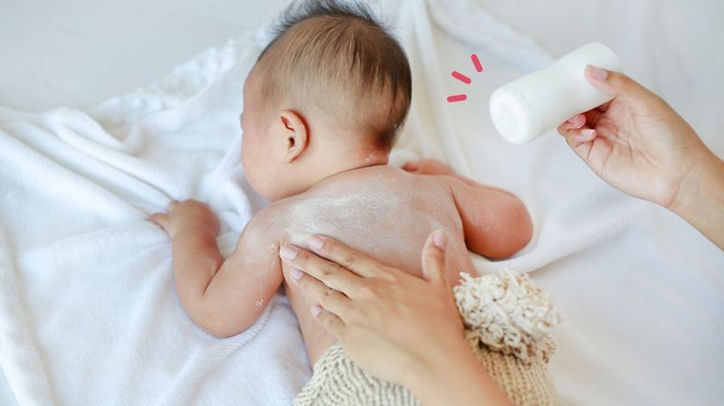 11 Bedak Gatal Bayi Paling Ampuh dan Mudah Dicari
