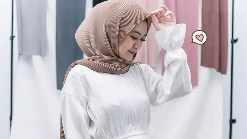10+ Tutorial Hijab Pashmina Simpel dan Anti Ribet, Pas Buat Kondangan!