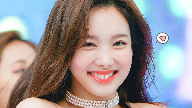 Profil dan Potret Perjalanan Karier Im Nayeon, Member TWICE dengan Senyum Gigi Kelinci