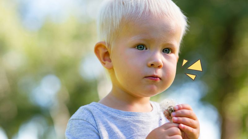 Ketahui Penyebab Anak Albino, Faktor Genetik atau Bukan?
