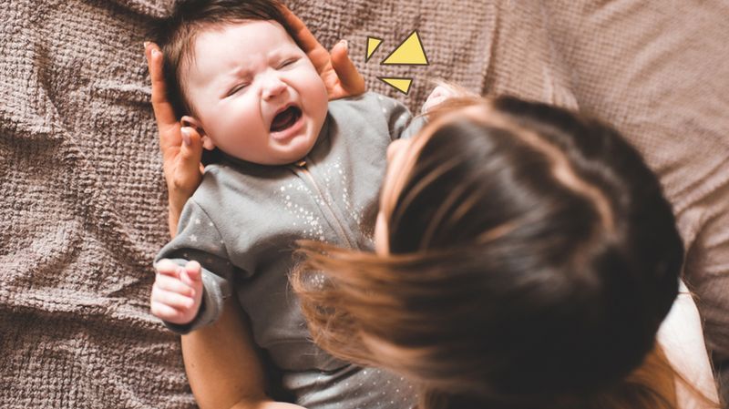 7 Terapi Fisik untuk Mengatasi Perut Kembung pada Bayi