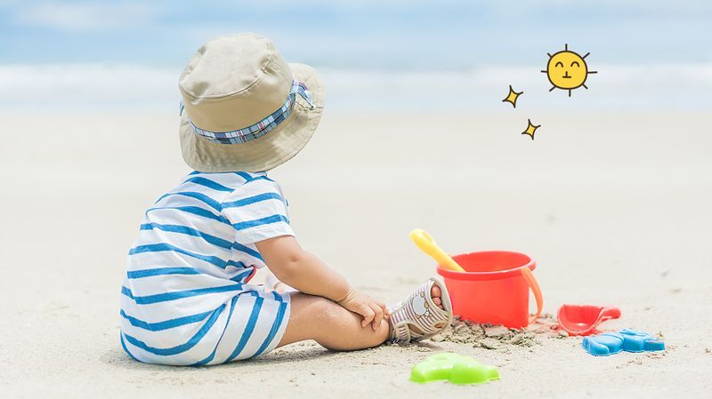 5 Tips Melindungi Kulit Bayi dari Sinar Matahari Menurut Dermatolog