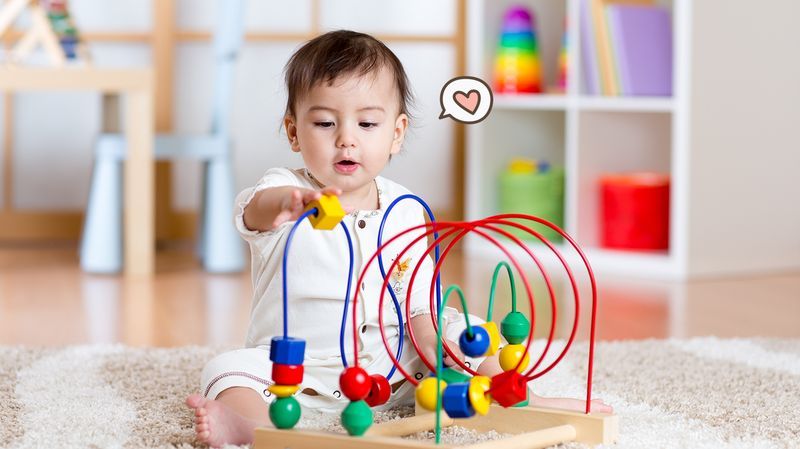 6 Rekomendasi Mainan Edukasi Anak Terfavorit, Simak di Sini Moms!