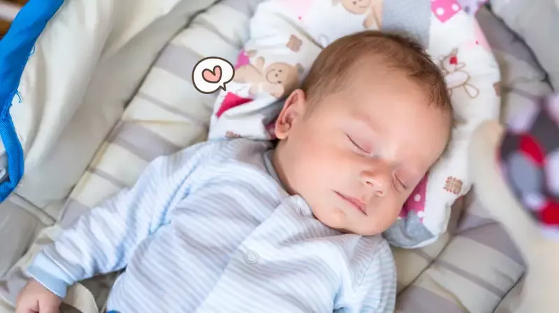 Apakah Si Kecil Perlu Bantal yang Baik untuk Bayi saat Tidur? Cek Jawabannya di sini!