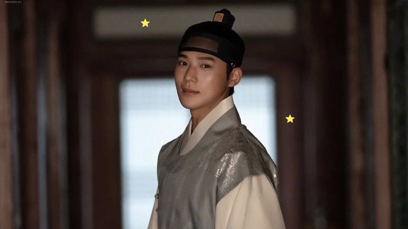 Profil Moon Sang Min, Pemeran Pangeran Agung Seongnam di Drama Under the Queen's Umbrella!