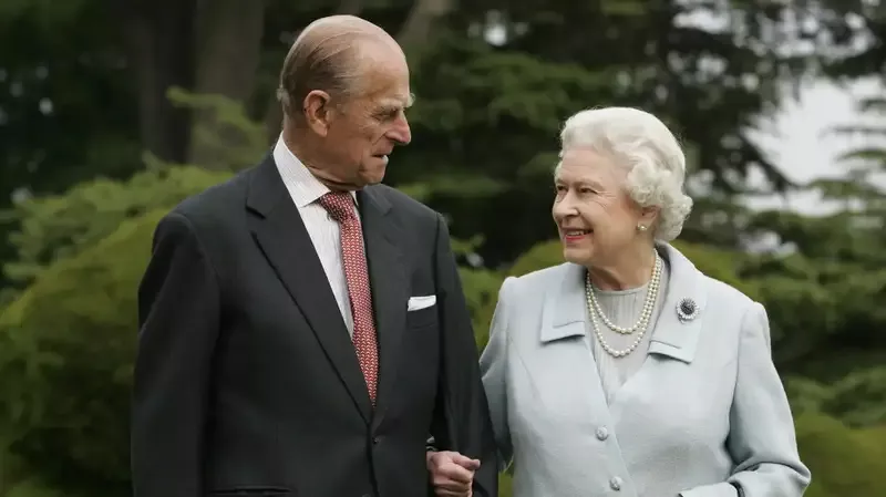 Pangeran Philip Meninggal Dunia, Simak Fakta Kisah Cintanya dengan Ratu Elizabeth II yang Telah Menikah 73 Tahun