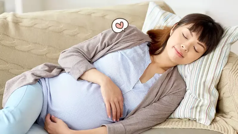 Ingin Tidur Nyaman? Coba Posisi Tidur yang Baik untuk Ibu Hamil Berikut Ini