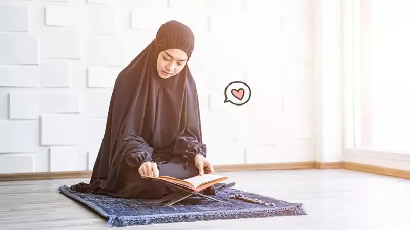 11 Adab Membaca Alquran yang Baik Menurut Islam, Dimulai dengan Berwudu atau Bersuci