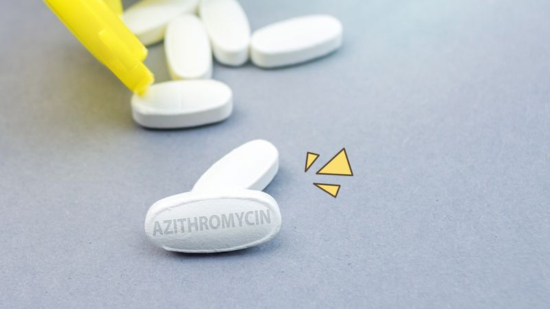 Azithromycin: Manfaat, Dosis dan Efek Sampingnya
