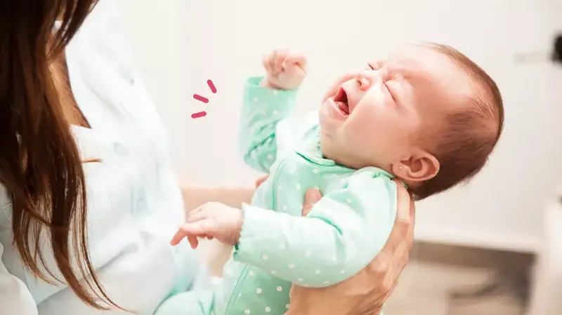 Cara Mengatasi Bayi Bingung Puting, Coba Gunakan Cup Feeder, Yuk Moms!