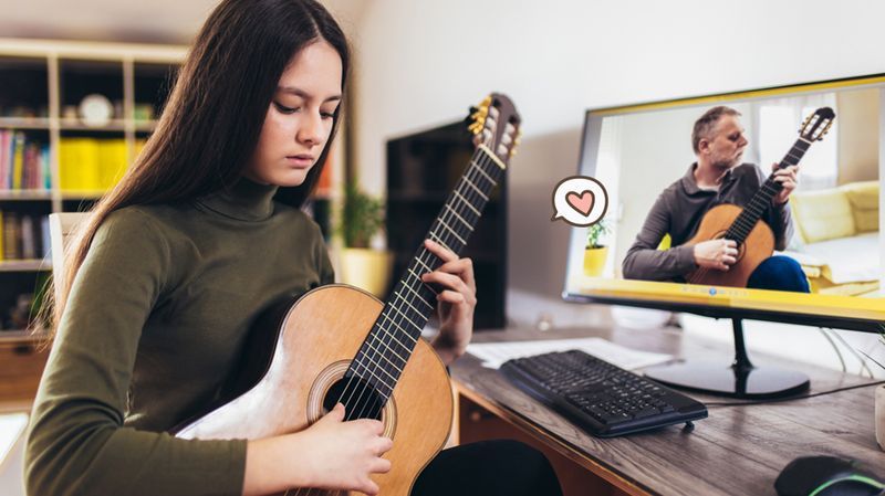 7 Cara Belajar Gitar dengan Mudah, Ketahui Juga Manfaat Bermain Alat Musik untuk Otak