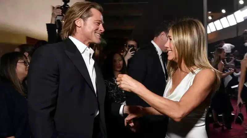 Mengintip Momen Reuni Brad Pitt dan Jennifer Aniston di SAG Awards