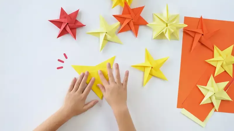 Cara Membuat Origami Bintang dan Alat yang Dibutuhkan Page All | Orami