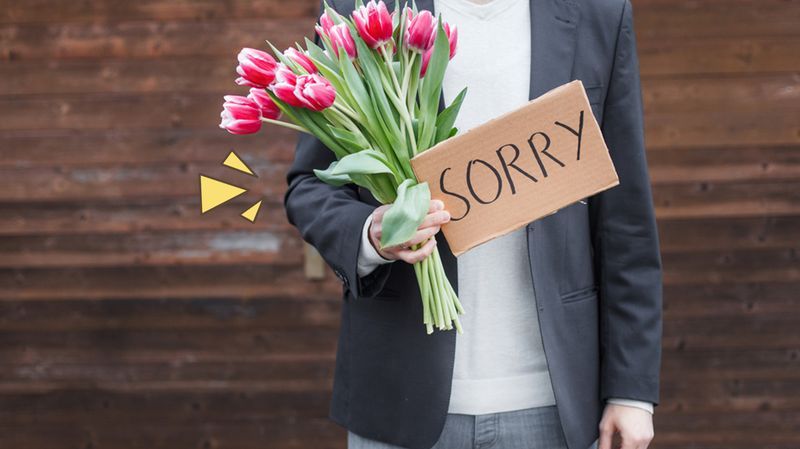5 Cara Meminta Maaf kepada Teman dan Contoh Rangkaian Kalimatnya