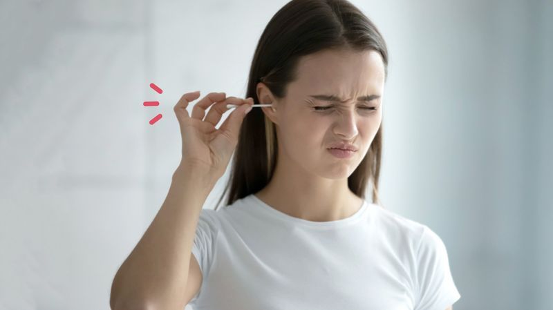 3+ Cara Mengeluarkan Kapas dari Telinga, Berbahaya Jika Dilakukan Sembarangan!