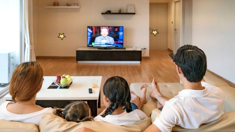 7+ Cara Menghemat Televisi agar Tagihan Listrik Tidak Membengkak