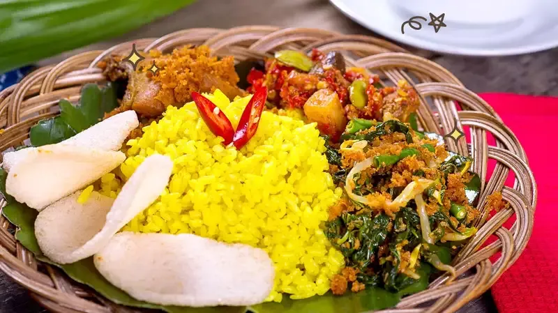 6 Macam Nasi yang Cuma Ada di Indonesia, Sudah Coba Semua?