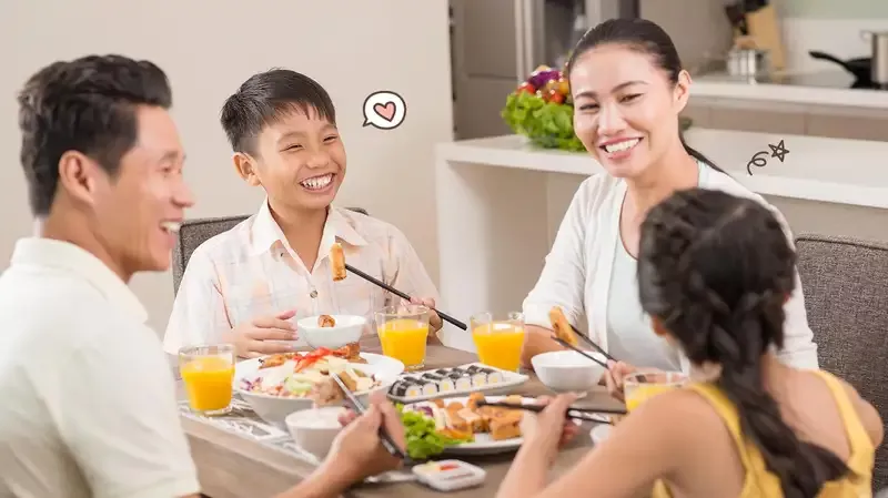 Mengapa Kebiasaan Makan Malam Bersama Keluarga Penting untuk Anak?