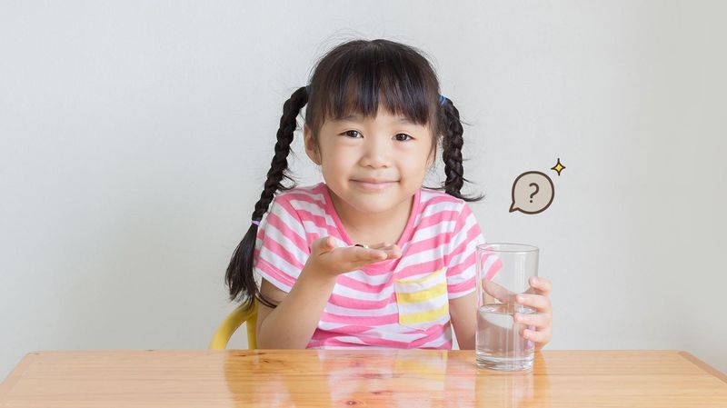 Kapan Waktu yang Tepat Minum Vitamin untuk Anak?
