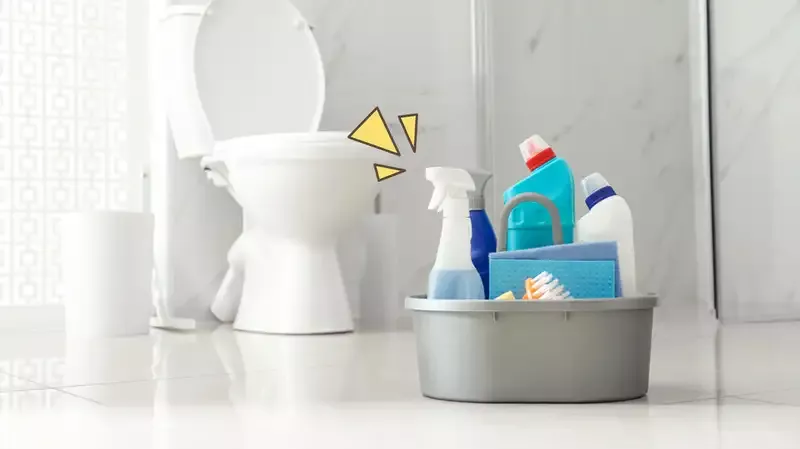 11 Rekomendasi Pembersih Toilet, Bisa Hilangkan Noda Membandel!