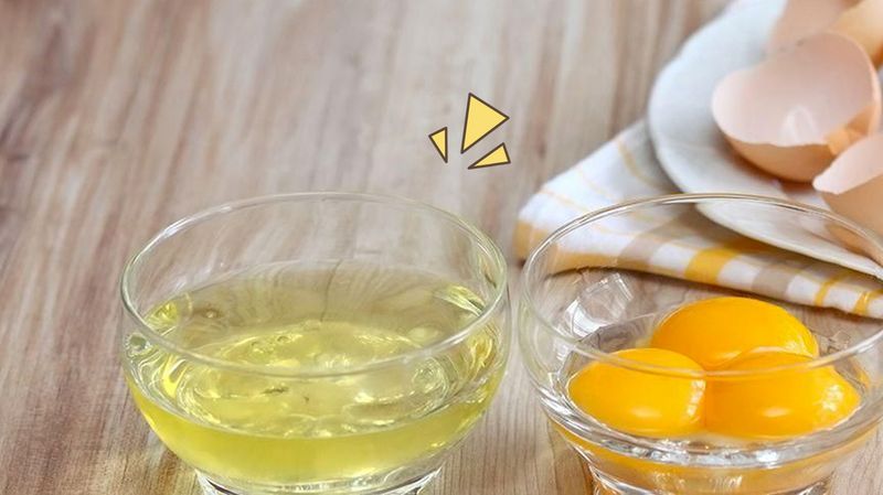 Cari Tahu Kandungan Gizi, Manfaat, dan Risiko Makan Putih Telur, Yuk!