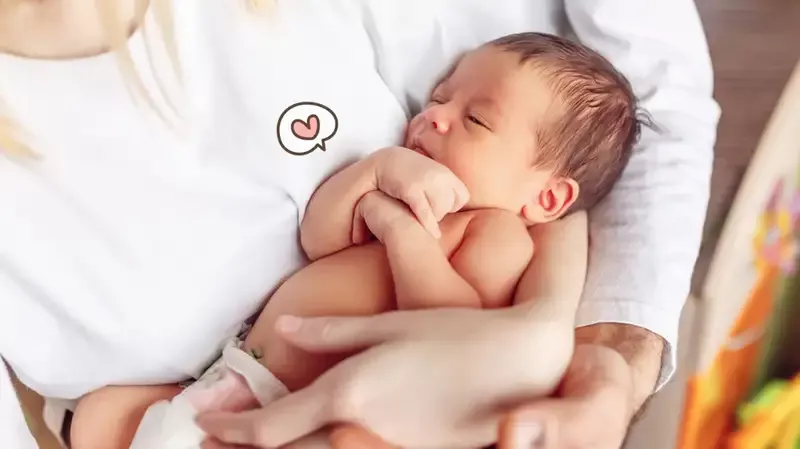 Moms, Yuk Kenali Ragam Refleks pada Bayi Baru Lahir Ini!