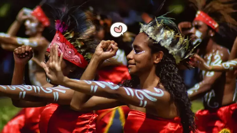 Yuk Moms! Ajak Anak Mengenal 10 Tarian Tradisional Papua
