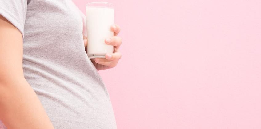 Perlukah Minum Susu Khusus Ibu Hamil?