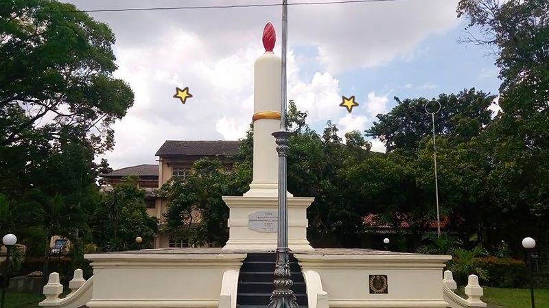Mengupas Sejarah Tugu Lilin, Ikon Pemerintahan Kota Surakarta